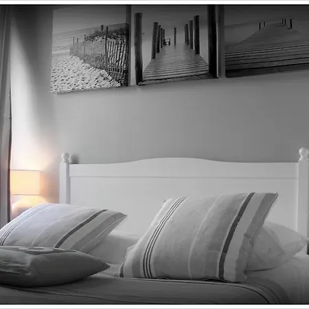 Logis La Chaize Hotel 3*