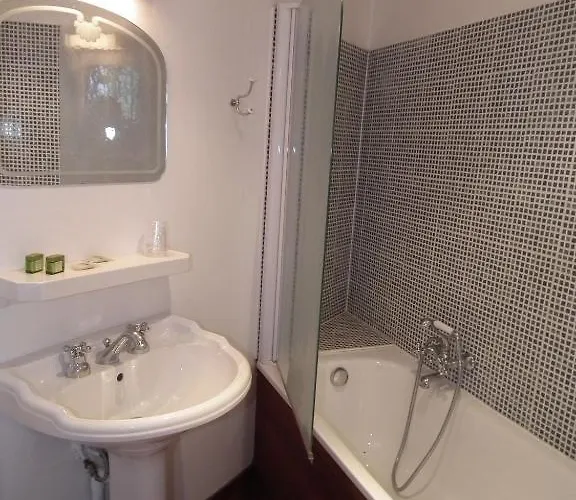 Logis La Chaize Hotel 3*