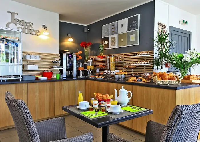 Logis La Chaize Hotel