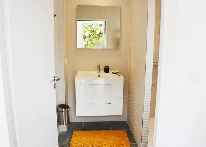 Logis La Chaize 호텔 누아르무티에 앙 릴